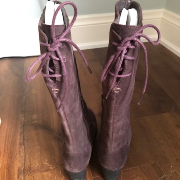 UGG Winter Boots - Picture 4 of 7